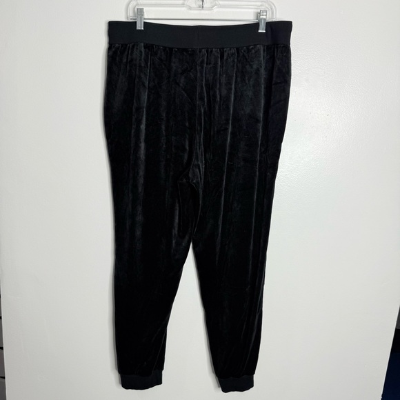 NWOT Eileen Fisher‎ Cozy Velour Knit Jogger Pant Black Large Minimalist Casual - Picture 3 of 9